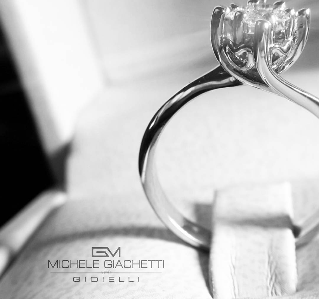 i-cinque-consigli-per-scegliere-il-giusto-anello-di-fidanzamento - Michele  Giachetti Gioielli