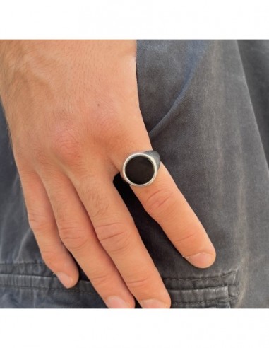 Anello Argento Rodiato Chevalier Tondo Scudo Nero [aa1a2bc8]