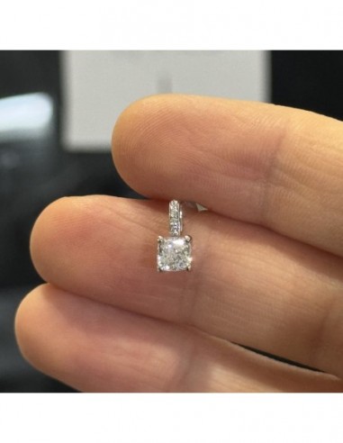 Ciondolo Oro Bianco Punto Luce 5MM Zirconi Contromaglia [d6348a77]