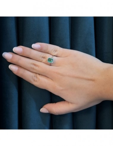 Anello Principessa Oro Bianco Smeraldo Ottagonale 1,35 Carati Diamanti Laterali 0,19 Carati [75fdaaa5]