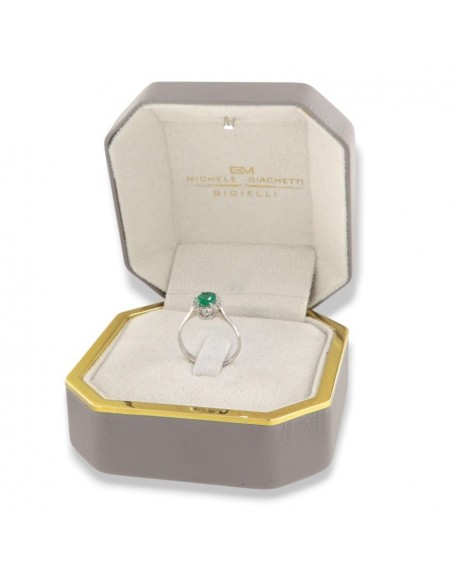 Anello Oro Bianco Principessa Smeraldo 0,68 Carati Diamanti 0,18 Carati [6934bcda]